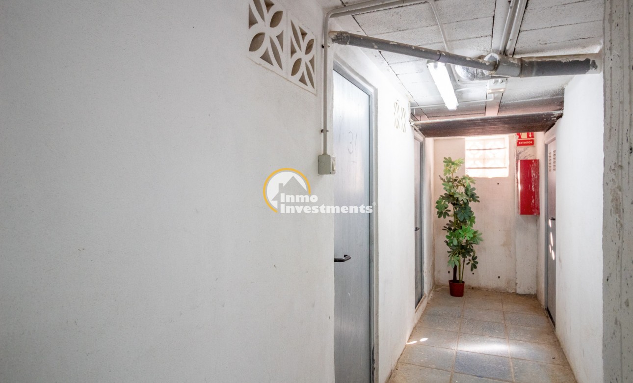 Resale - Apartment - Torrevieja - Beach