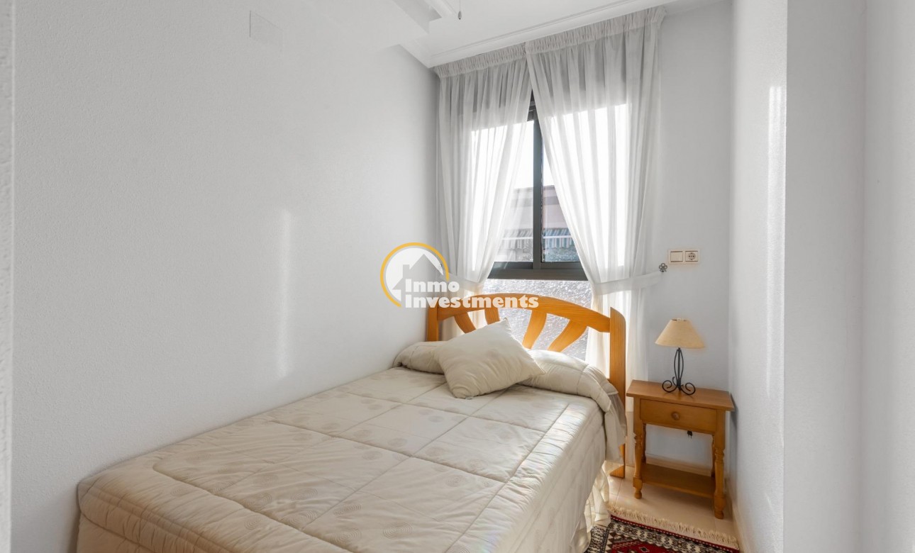 Reventa - Apartamento - Torrevieja - Estacion de autobuses