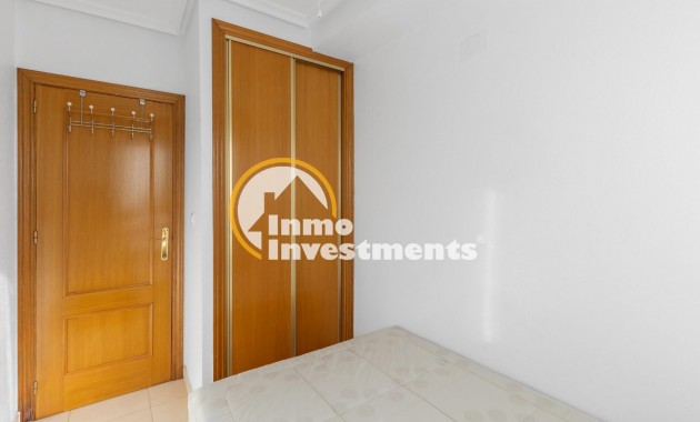 Reventa - Apartamento - Torrevieja - Estacion de autobuses