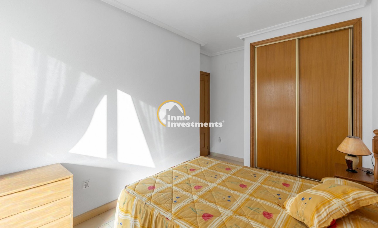 Reventa - Apartamento - Torrevieja - Estacion de autobuses