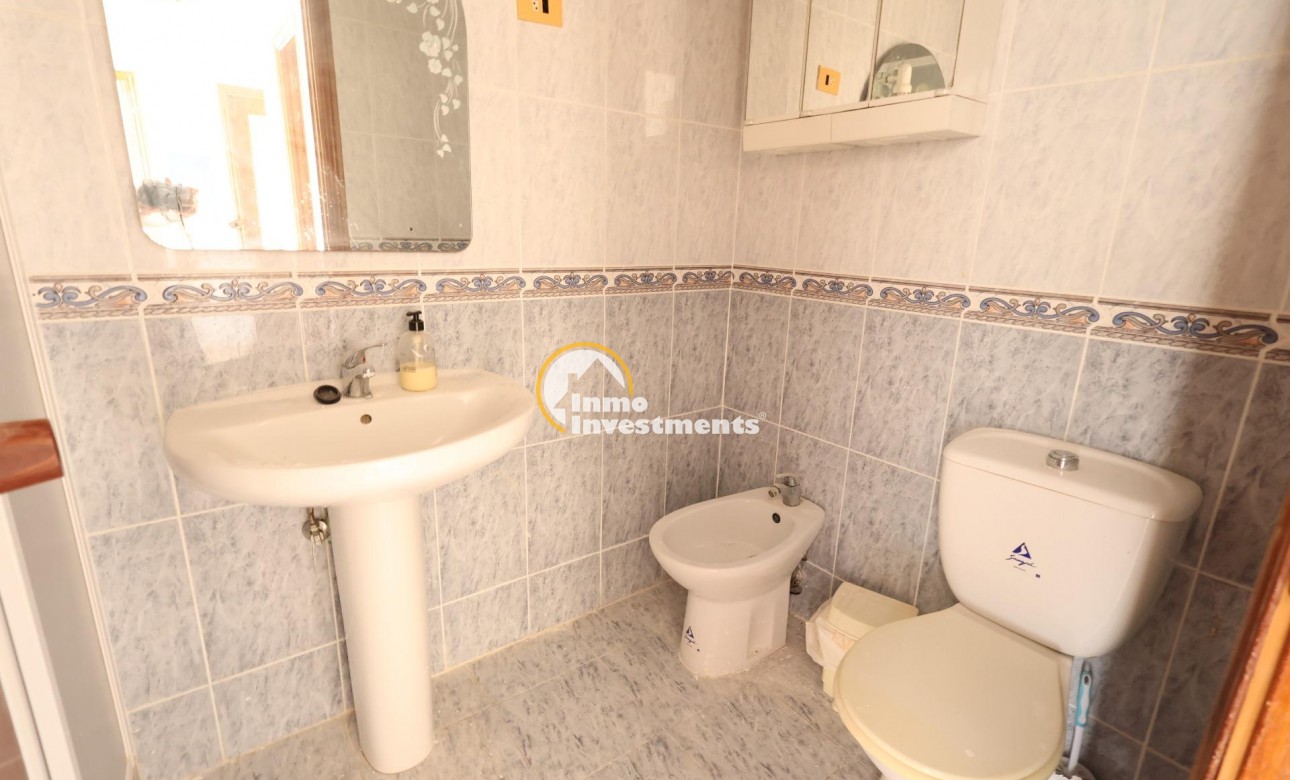 Resale - Apartment - Punta Prima - Beachside