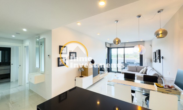 Resale - Apartment - Los Altos