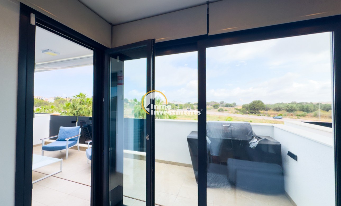 Resale - Apartment - Los Altos