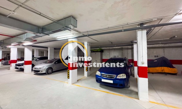 Resale - Apartment - Los Altos