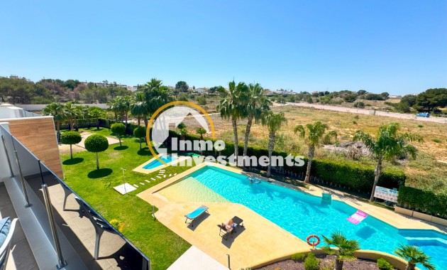 Resale - Apartment - Los Altos