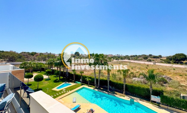 Resale - Apartment - Los Altos