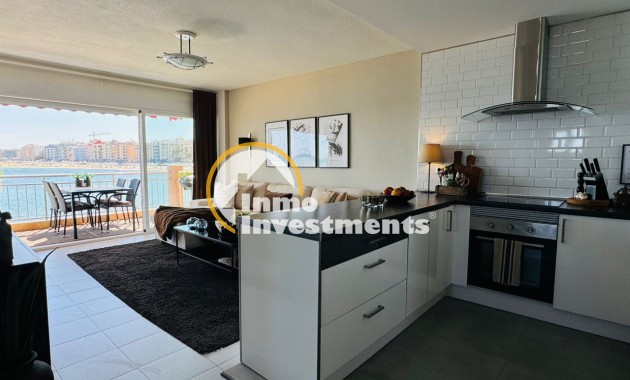 Resale - Apartment - Torrevieja - Beach