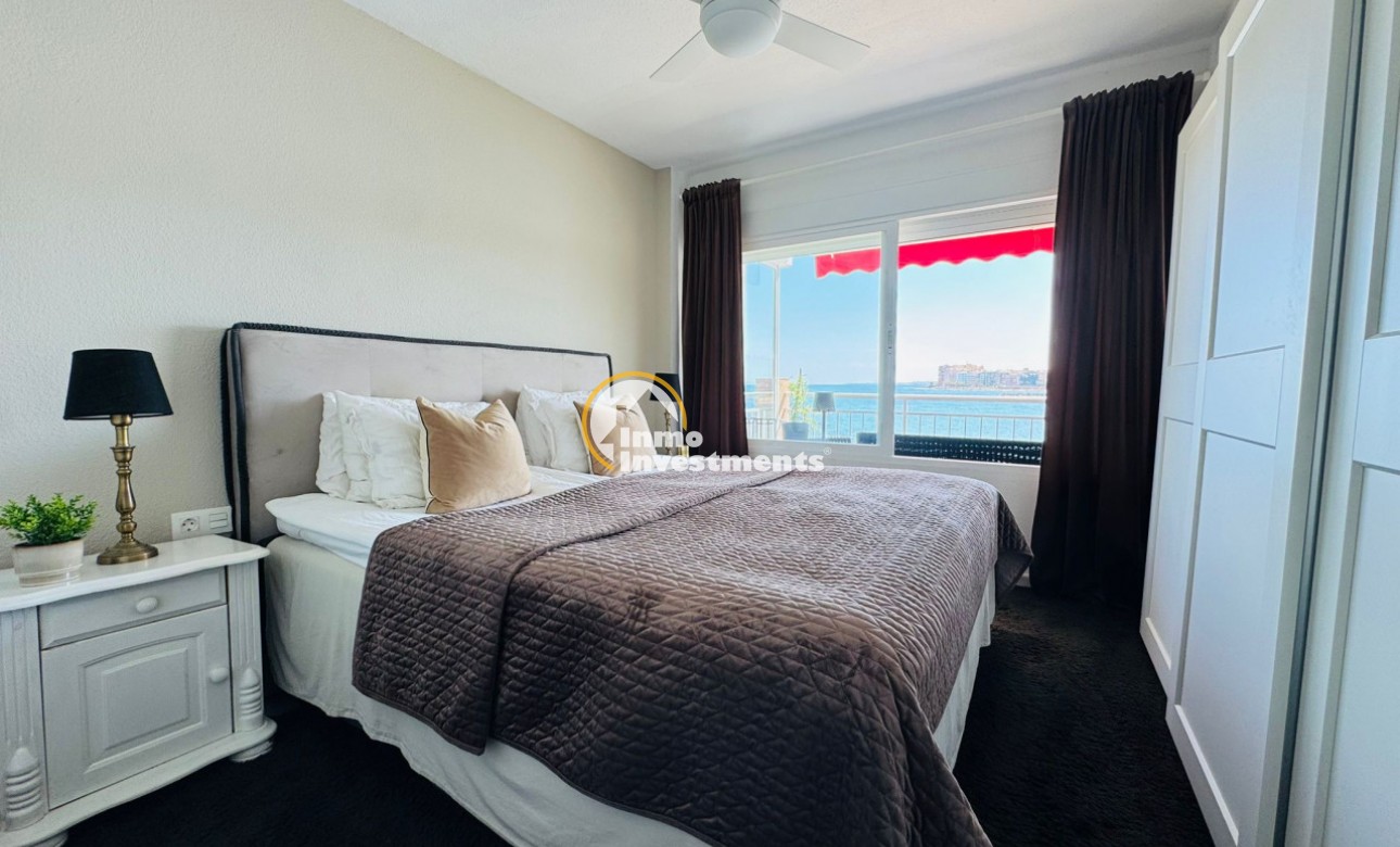 Resale - Apartment - Torrevieja - Beach