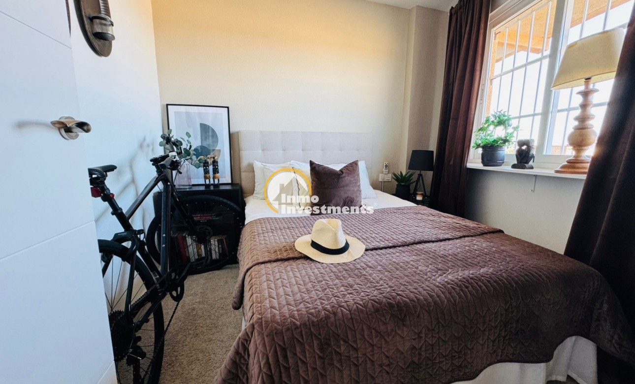 Resale - Apartment - Torrevieja - Beach