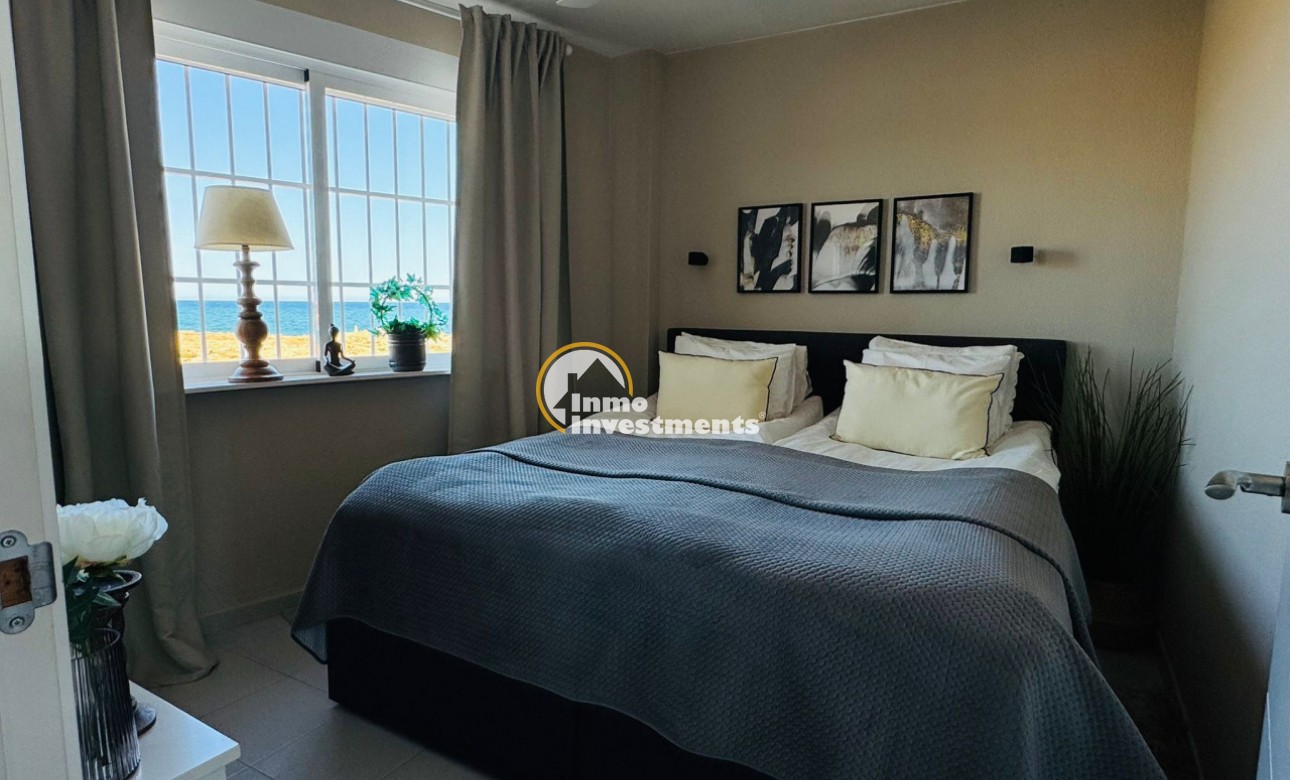 Resale - Apartment - Torrevieja - Beach