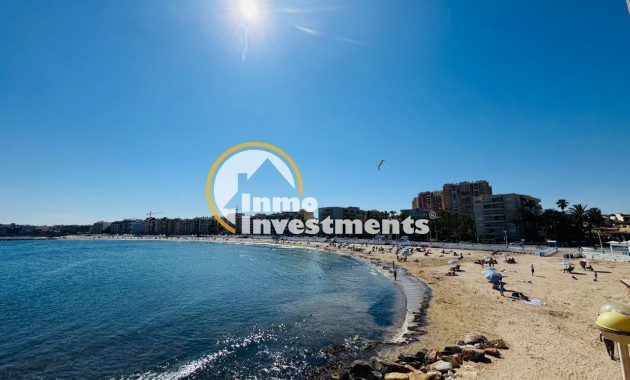 Resale - Apartment - Torrevieja - Beach