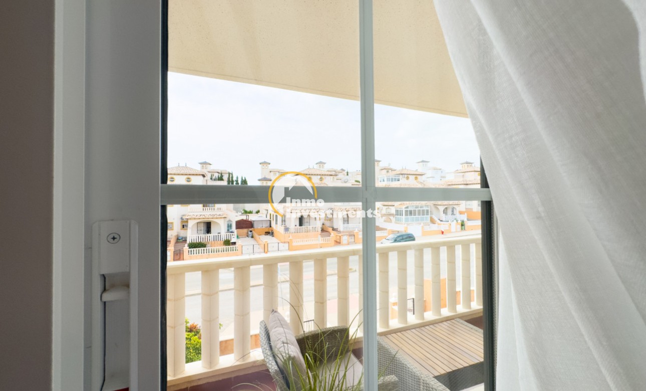 Resale - Apartment - Lomas de Cabo Roig - Playa Golf