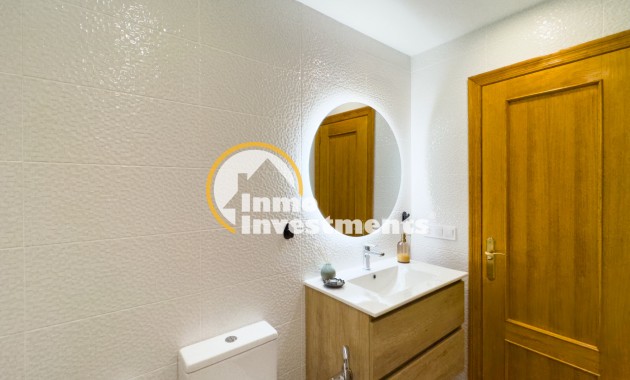 Resale - Apartment - Lomas de Cabo Roig - Playa Golf