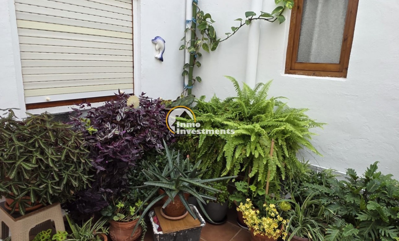 Resale - Apartment - Torrevieja - Playa de los Naufragos