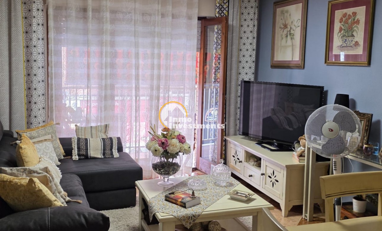 Resale - Apartment - Torrevieja - Playa de los Naufragos