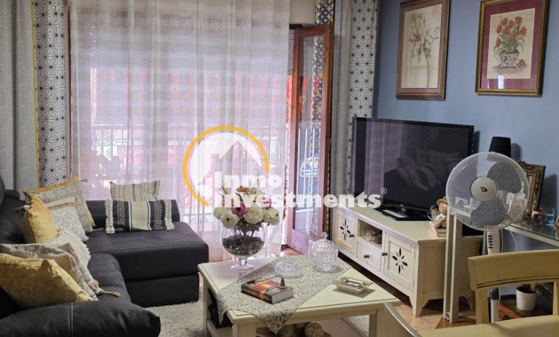 Resale - Apartment - Torrevieja - Playa de los Naufragos