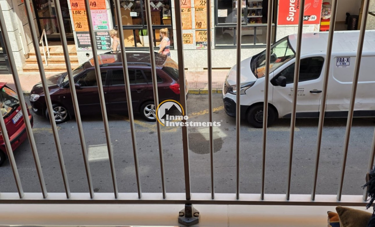 Resale - Apartment - Torrevieja - Playa de los Naufragos