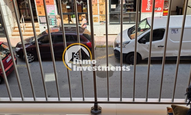 Resale - Apartment - Torrevieja - Playa de los Naufragos