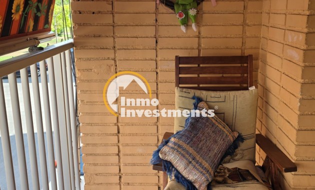 Resale - Apartment - Torrevieja - Playa de los Naufragos