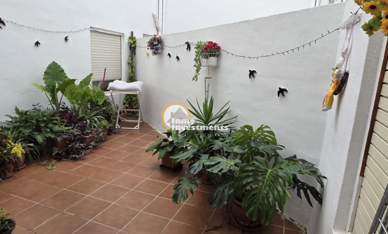 Resale - Apartment - Torrevieja - Playa de los Naufragos