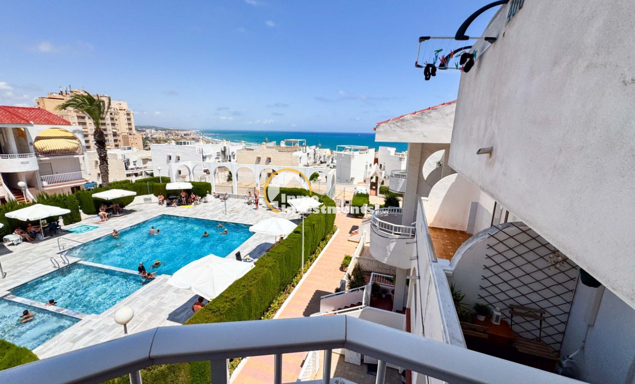 Resale - Apartment - La Mata - Torre la Mata