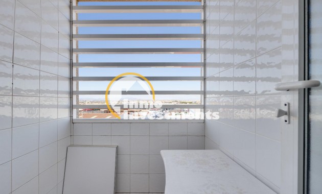 Resale - Apartment - Torrevieja - PARQUE DE LAS NACIONES