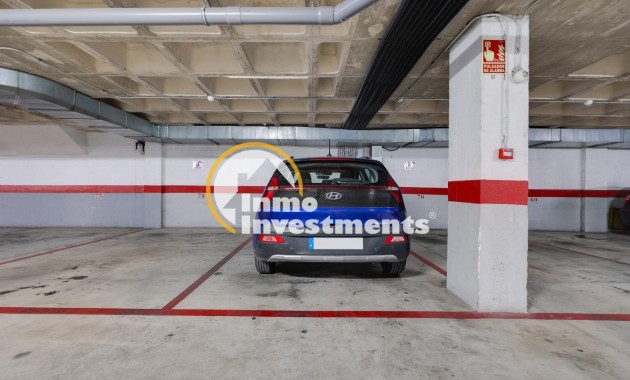 Resale - Apartment - Torrevieja - PARQUE DE LAS NACIONES