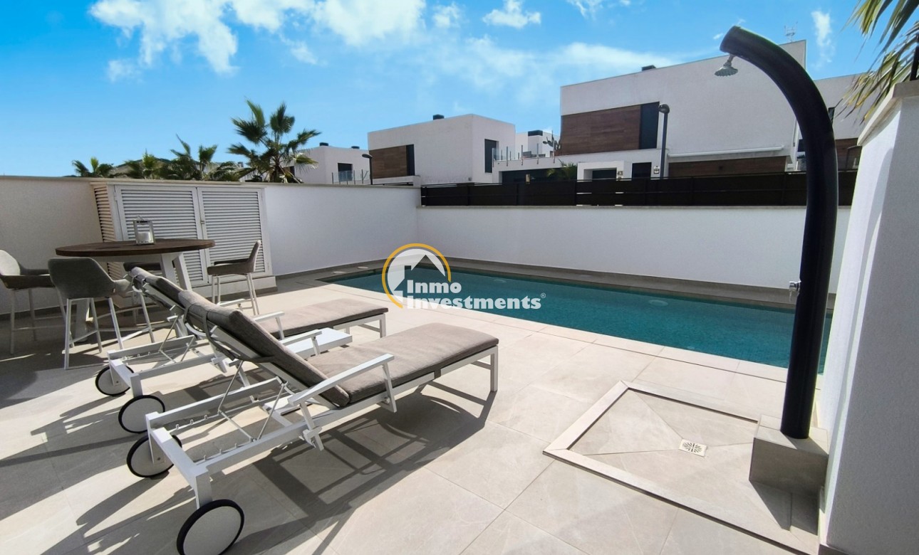 Resale - Semi detached villa - Algorfa - La Finca
