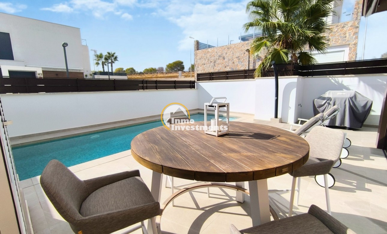 Resale - Semi detached villa - Algorfa - La Finca