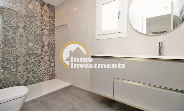 Bestaande bouw - Half vrijstaande villa - Villamartin - Los Dolses