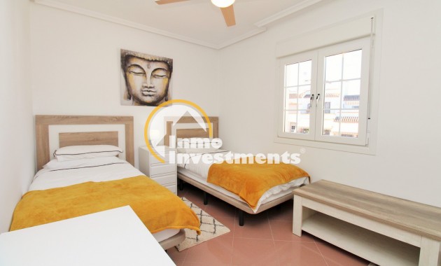 Bestaande bouw - Half vrijstaande villa - Villamartin - Los Dolses