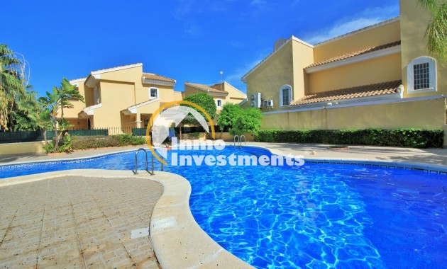 Bestaande bouw - Half vrijstaande villa - Villamartin - Los Dolses