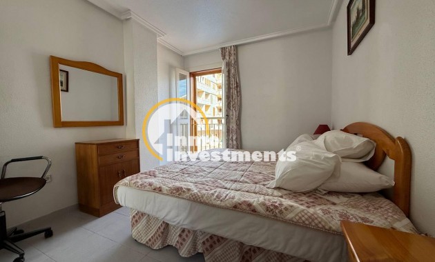 Resale - Apartment - Torrevieja - Acequion