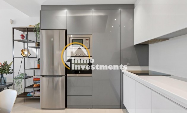 Resale - Apartment - Mil Palmeras - Beach