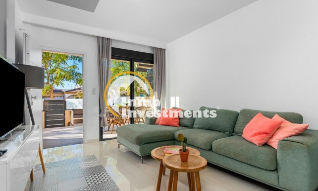 Resale - Apartment - Mil Palmeras - Beach