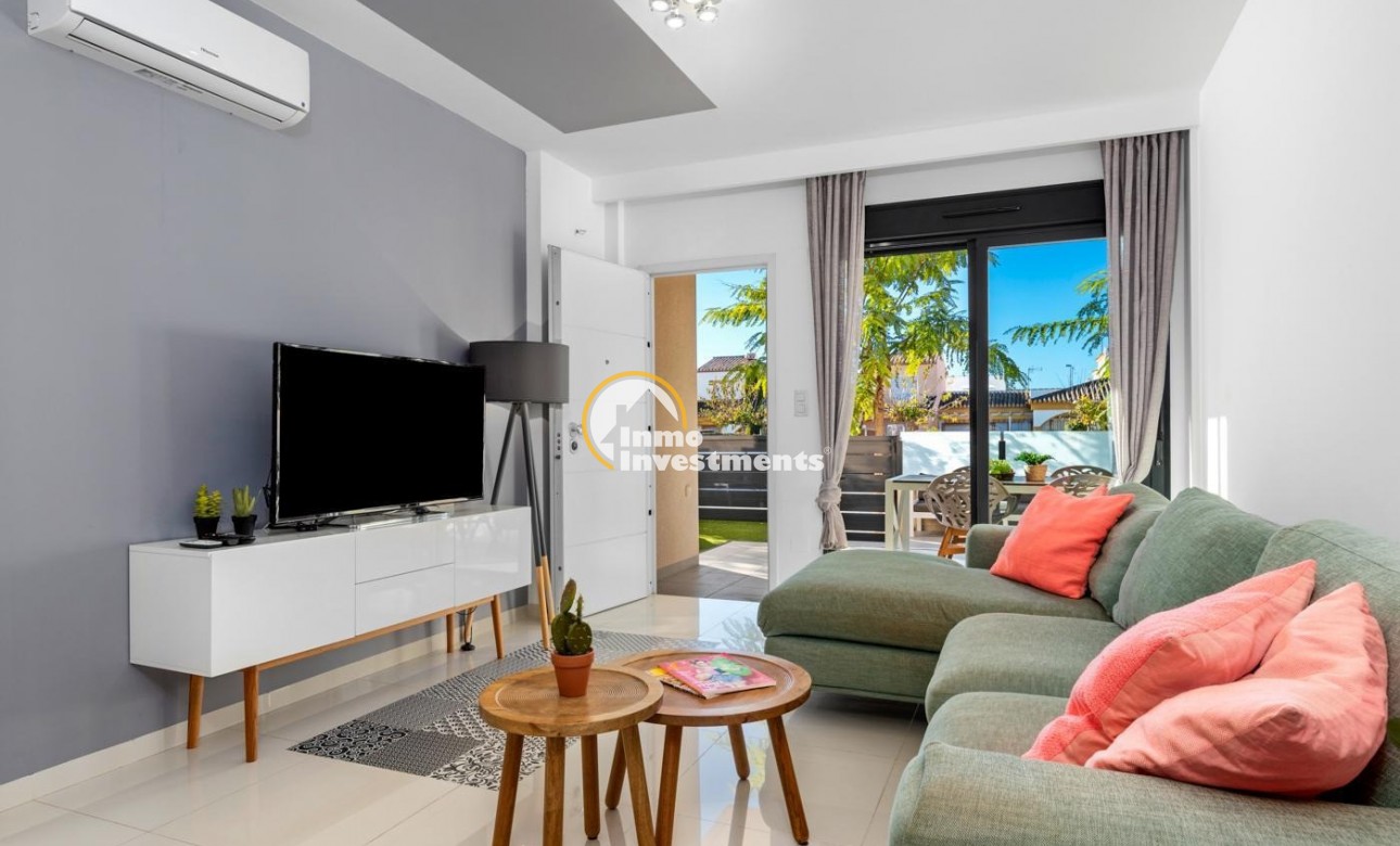 Resale - Apartment - Mil Palmeras - Beach