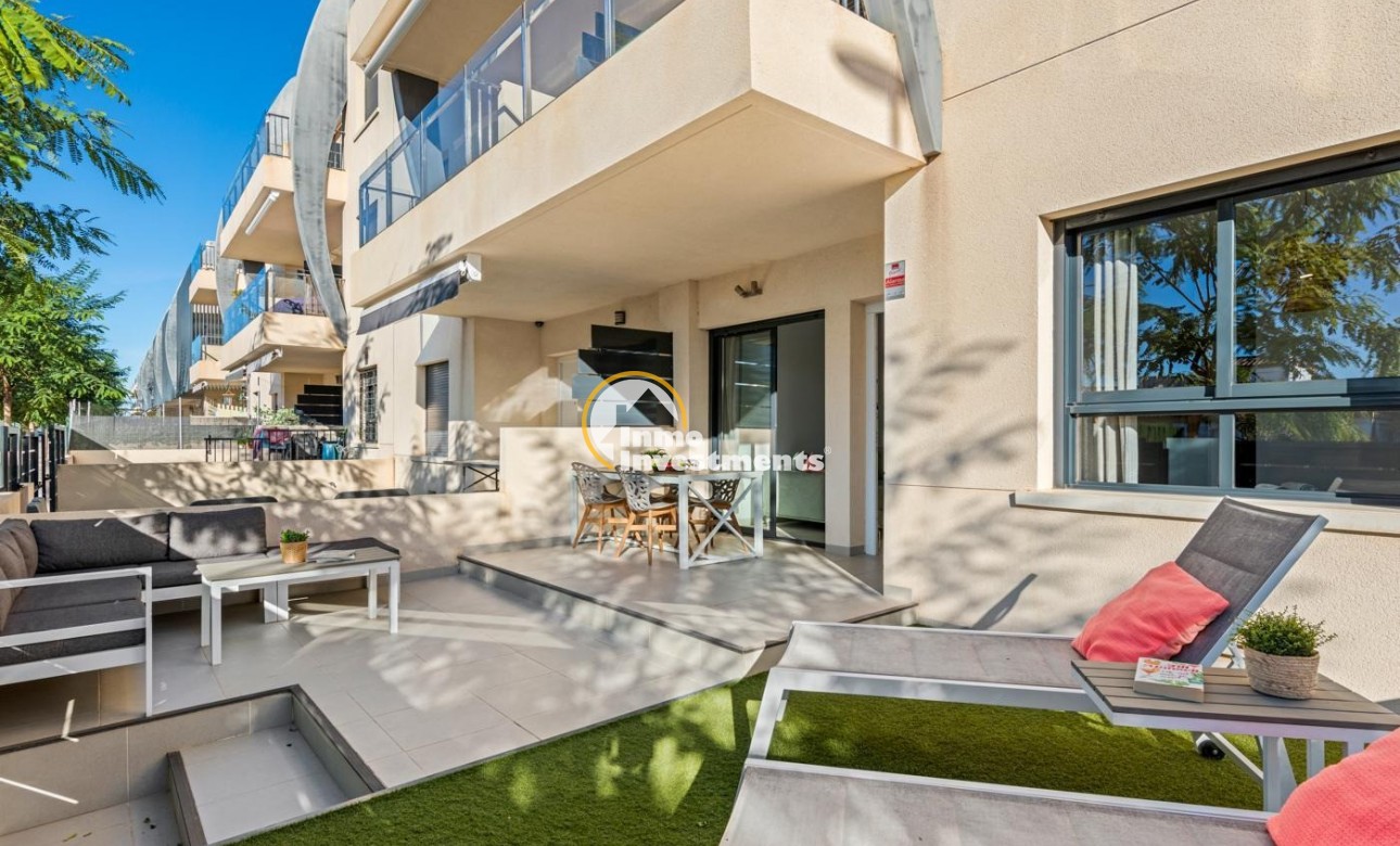 Resale - Apartment - Mil Palmeras - Beach