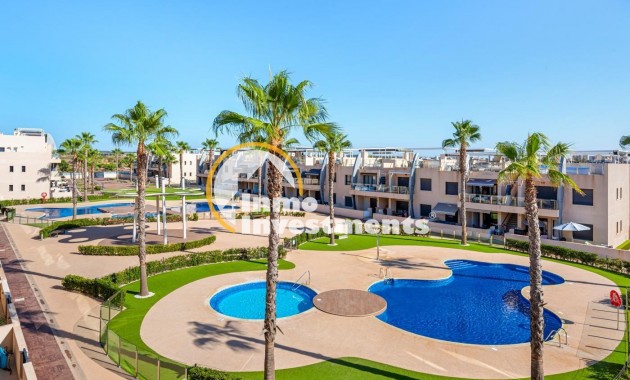 Resale - Apartment - Mil Palmeras - Beach
