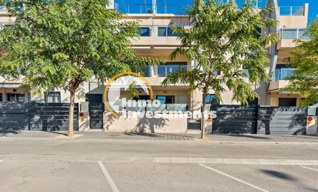 Resale - Apartment - Mil Palmeras - Beach