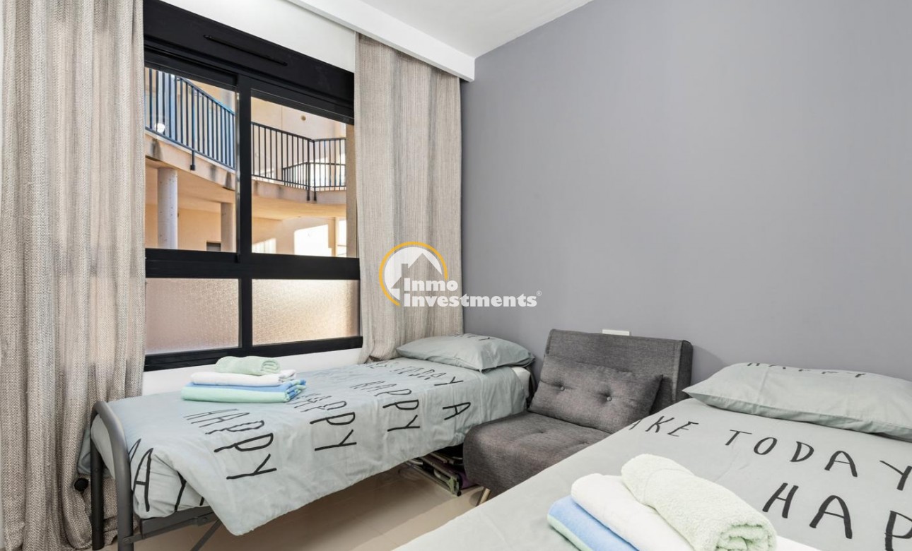 Resale - Apartment - Mil Palmeras - Beach