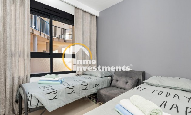 Resale - Apartment - Mil Palmeras - Beach
