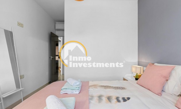 Resale - Apartment - Mil Palmeras - Beach