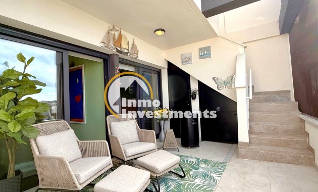 Resale - Penthouse - Los Altos