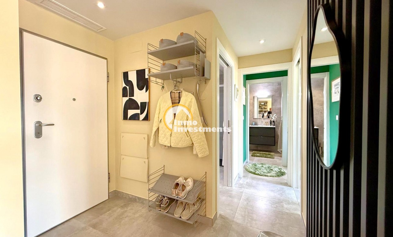 Resale - Penthouse - Los Altos