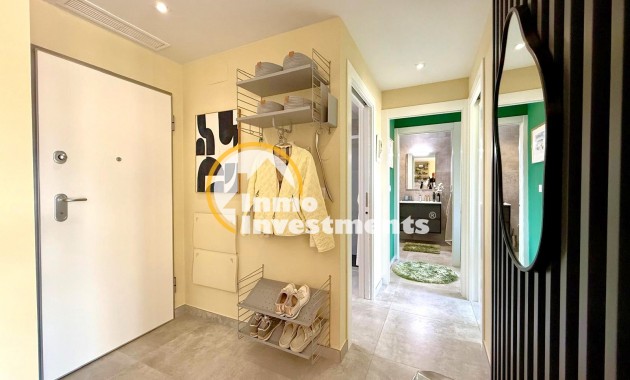 Resale - Penthouse - Los Altos