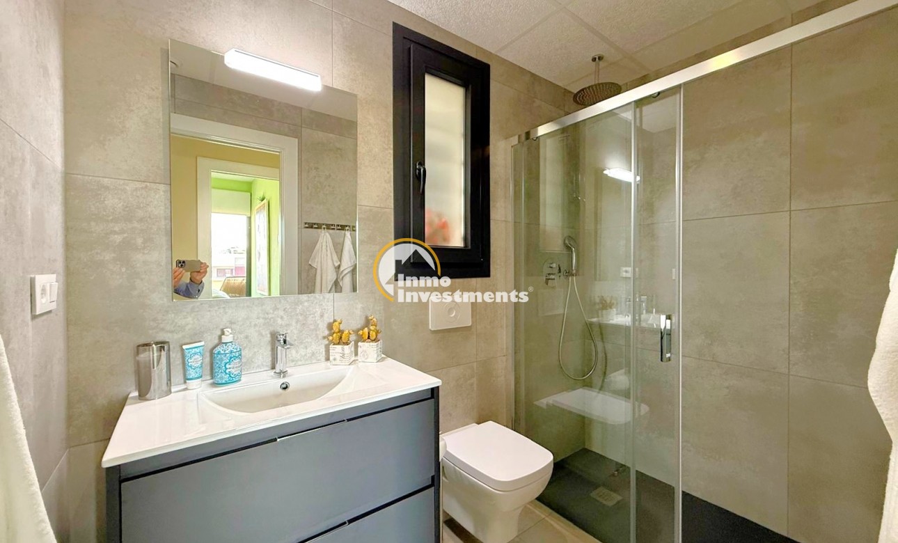 Resale - Penthouse - Los Altos