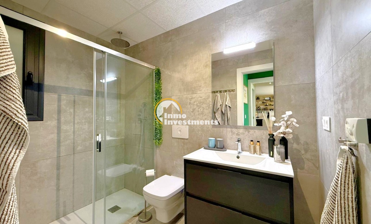 Resale - Penthouse - Los Altos