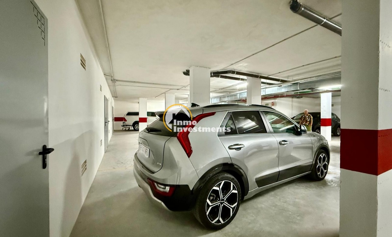 Resale - Penthouse - Los Altos