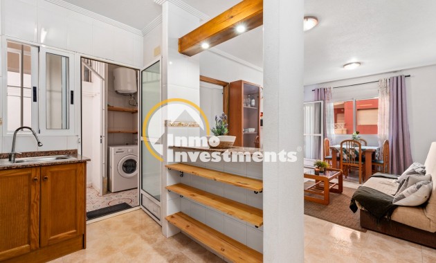 Resale - Apartment - Torrevieja - Parque las naciones