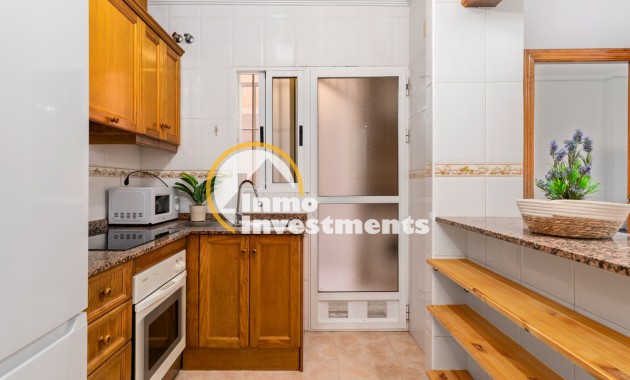Resale - Apartment - Torrevieja - Parque las naciones